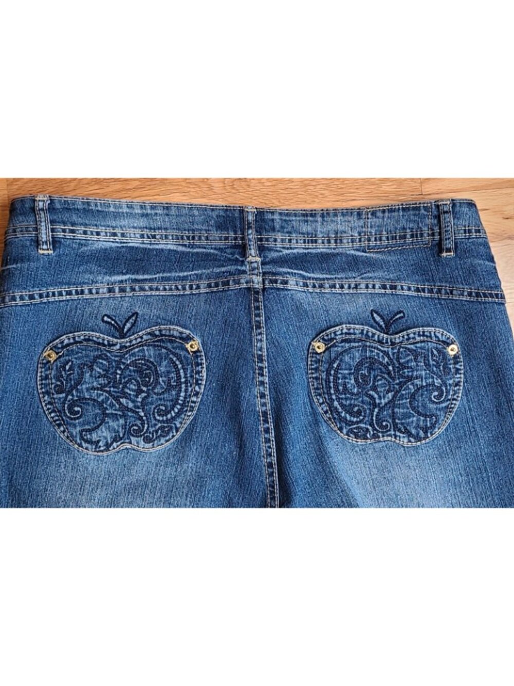 Vintage Apple Bottoms Jeans Sz 16 Blue Tapered Y2K Embroidered Apple Sexy 90s - Picture 2 of 14